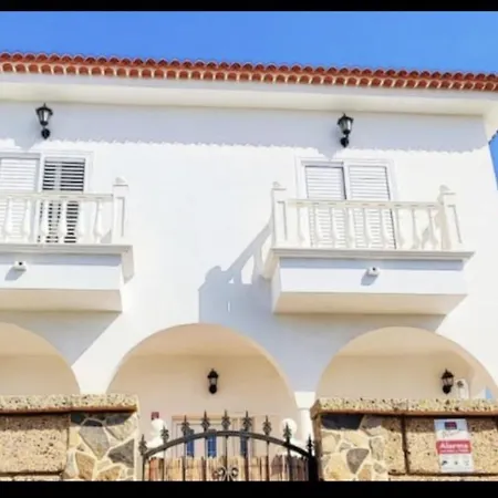 Holiday home Jaye's
